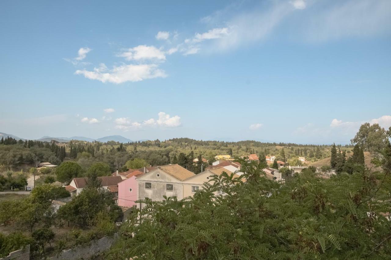 Modern Flat With Beautiful Views In South Of Corfu Apartment Lefkimmi  Exterior photo